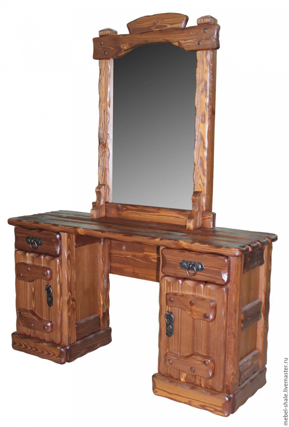 Консоль в колониальном стиле