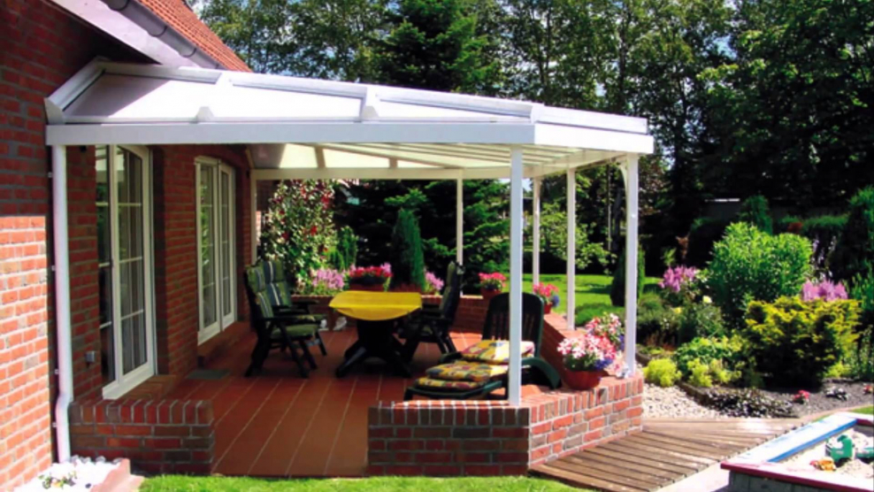 Садовые беседки пристроенные к дому