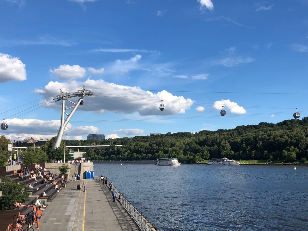 Лужнецкая набережная 2/4