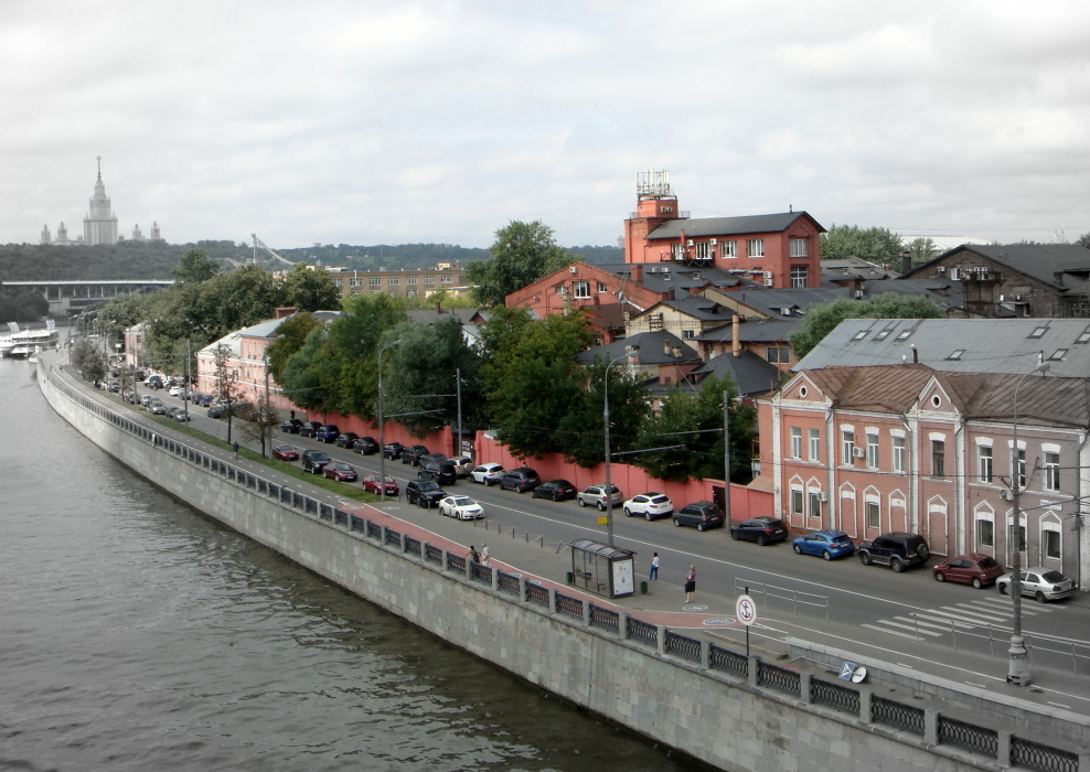 Г. Москва, Лужнецкая наб., д. 2/4, стр. 4