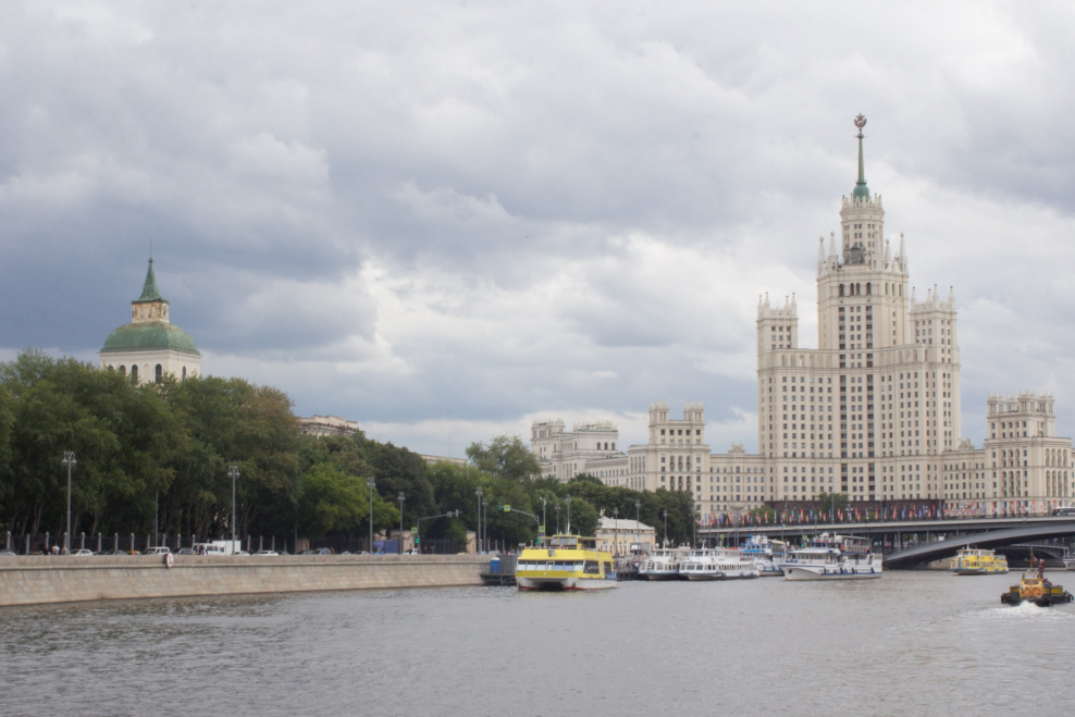 Чойс на Лужнецкой набережной