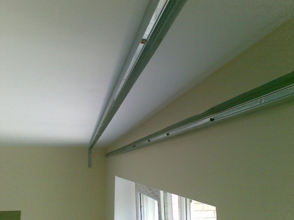 Потолочный короб для штор