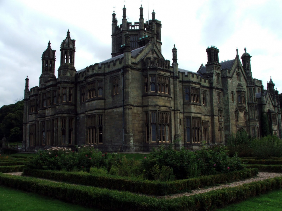 Замок Англия Готика 19 век