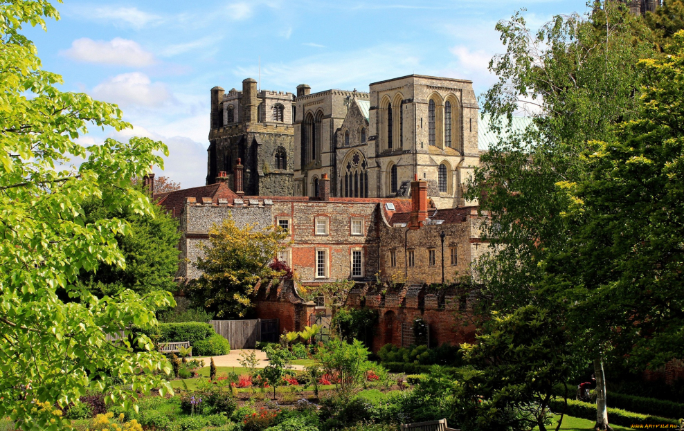 Собор в Эксетере Англия