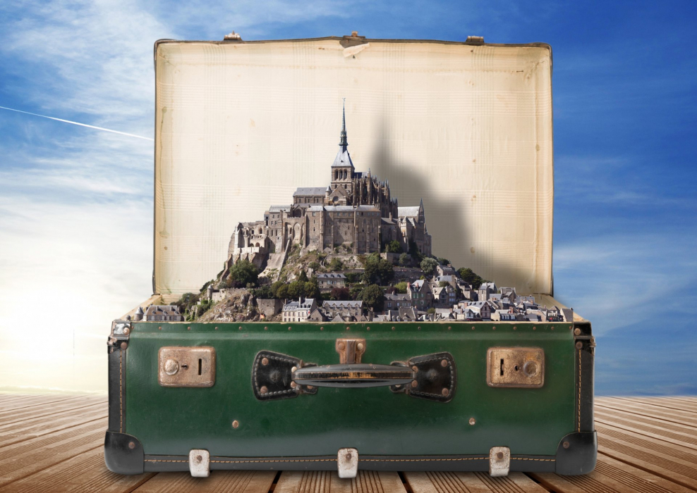 Креативный чемодан