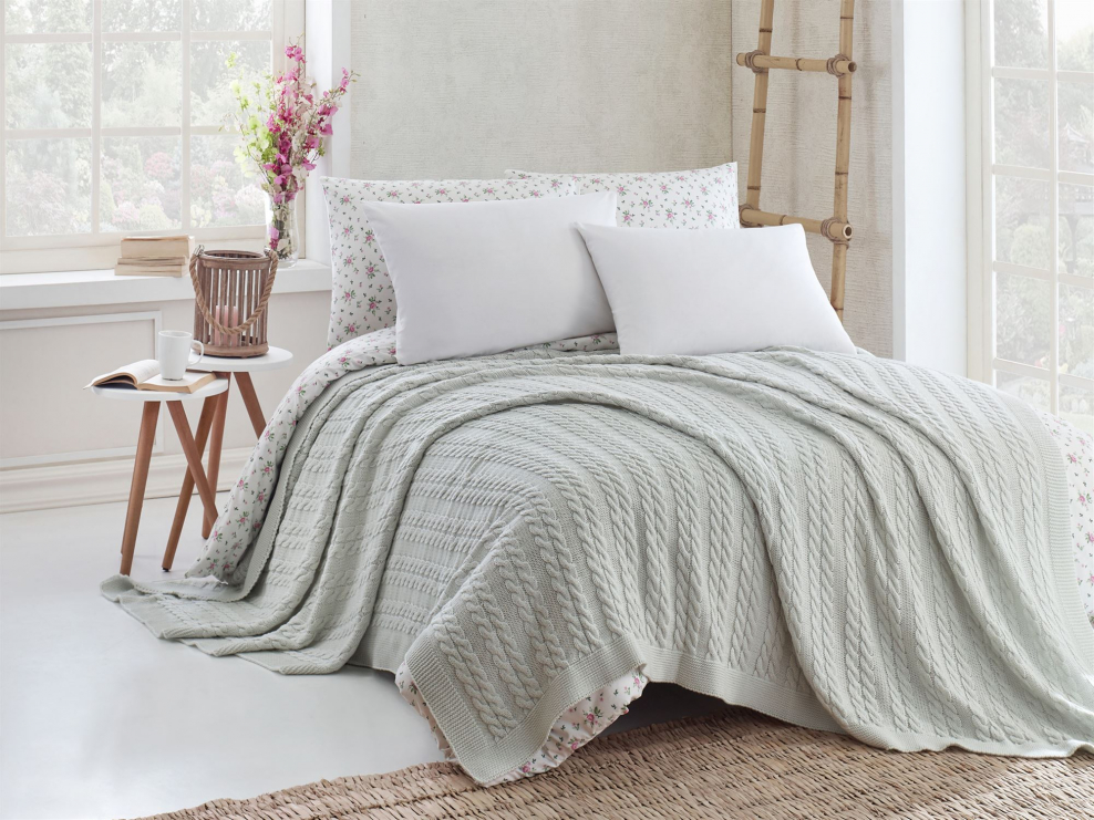 Плед вязаный do&co 220x240 Dante