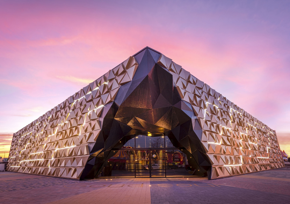 Многогранники в архитектуре Голландия