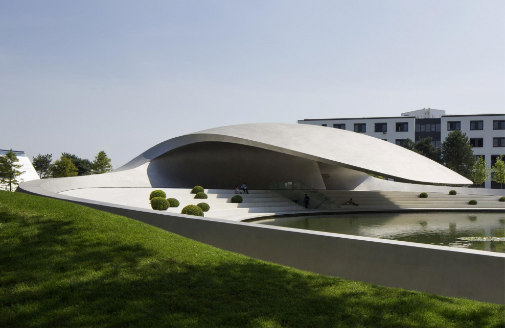 Автоштадт Вольфсбург павильоны Порше Архитектор