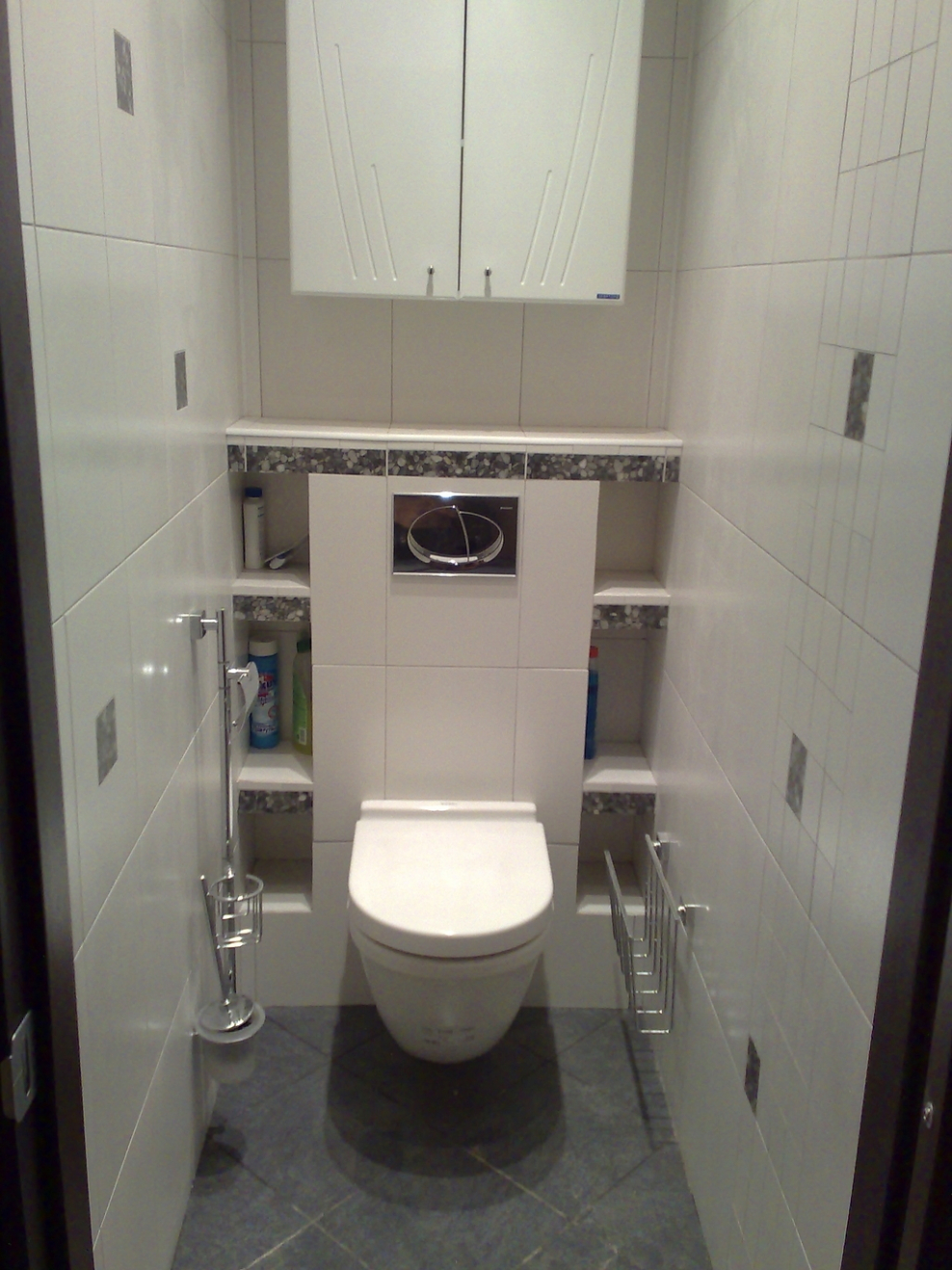 Короб для туалета закрывающий трубы