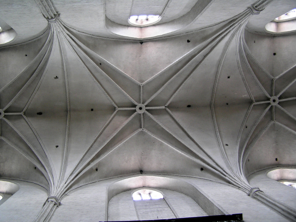 Звездчатый нервюрный свод