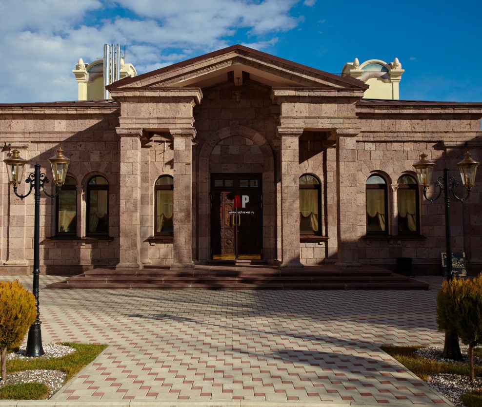 Современна яклассиеская архитектура