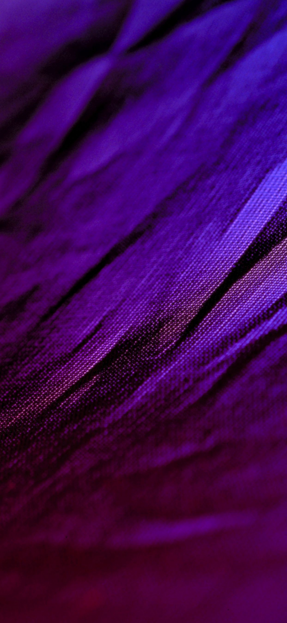 Темно сиреневый