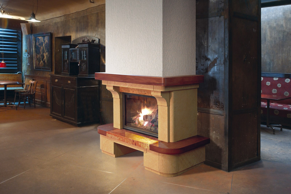 Камин отделанный деревом