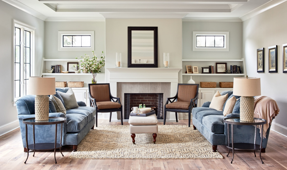 Картины в интерьере квартиры в современном стиле