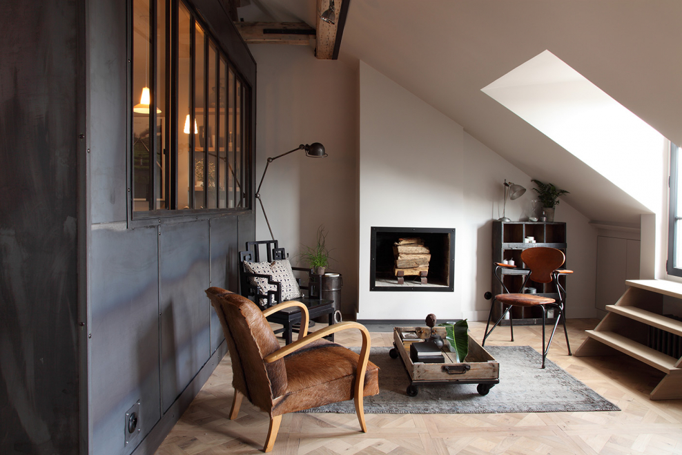 Дерево в интерьере пентхауса