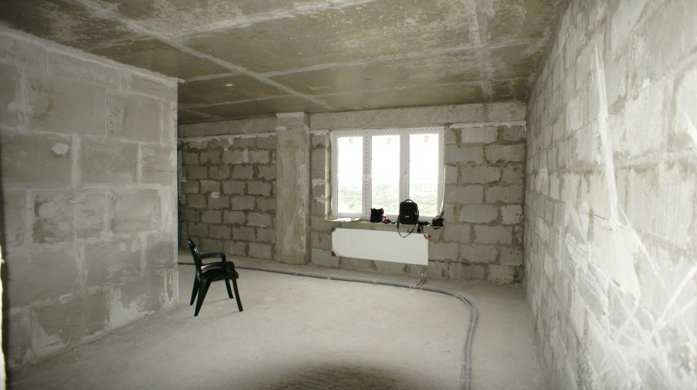 Помещение без отделки