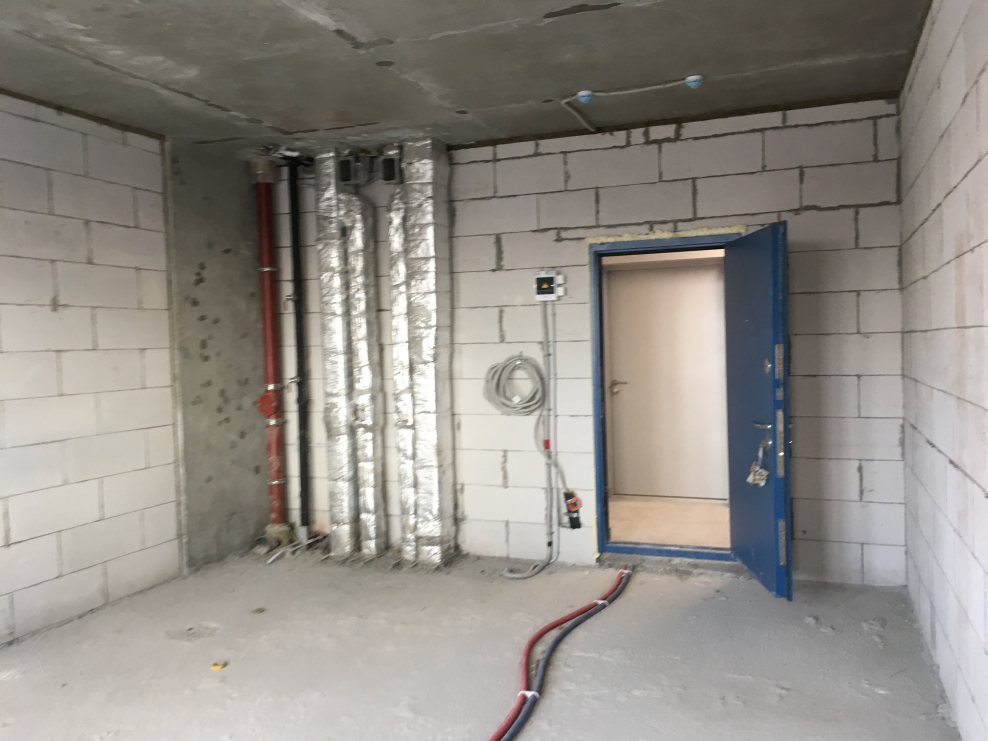 Улучшенная черновая отделка студии туалет