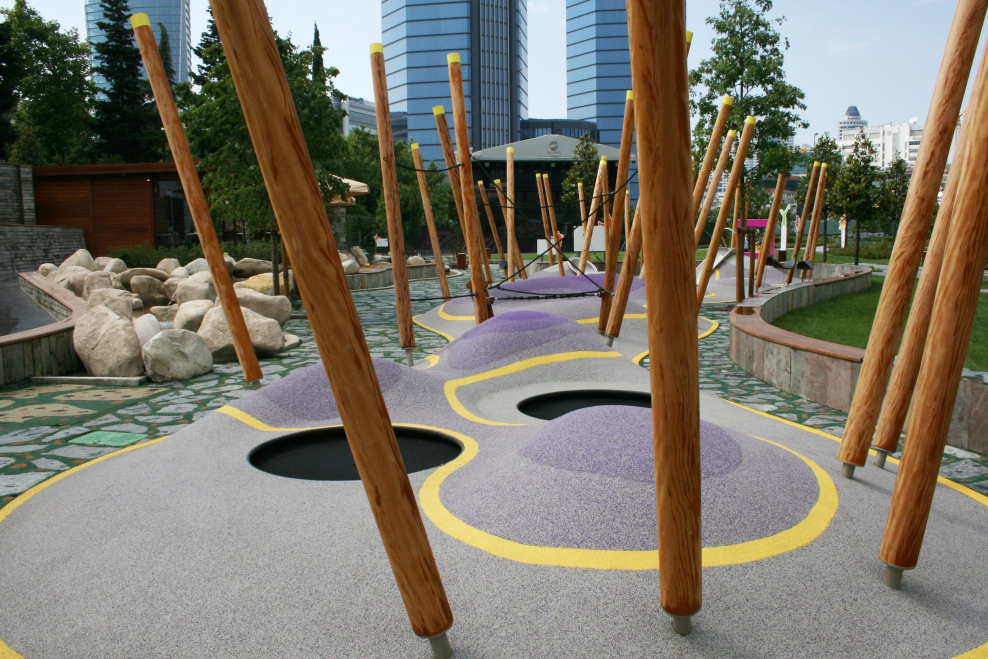 Детский комплекс с качелями DFC SGN-03