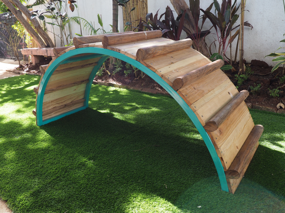 Игровая площадка для дачи