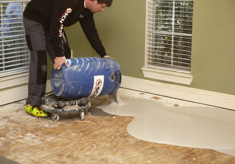 Бетонная стяжка пола в хрущевке