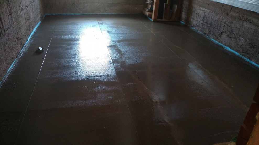 Залив полов