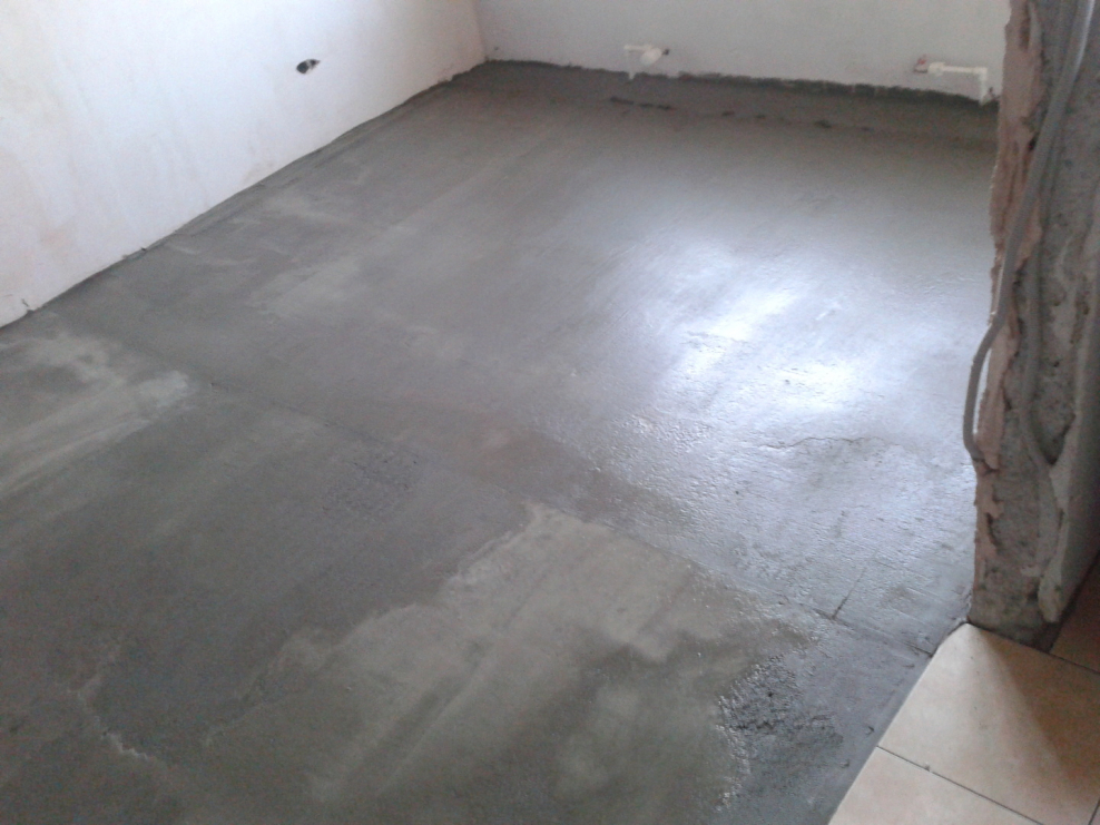 Полусухая цементно Песчаная стяжка пола