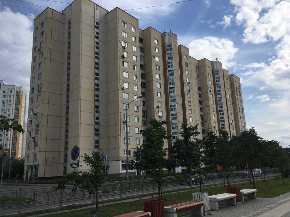 Ул. Генерала Кузнецова 25