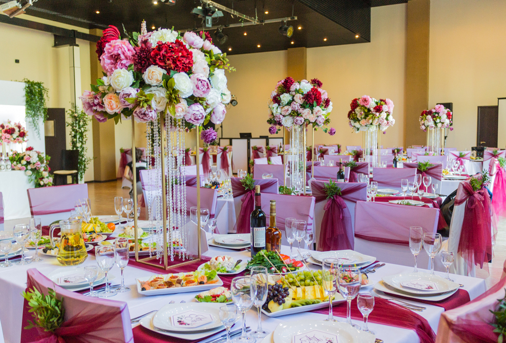 Витро Виладж банкетный зал