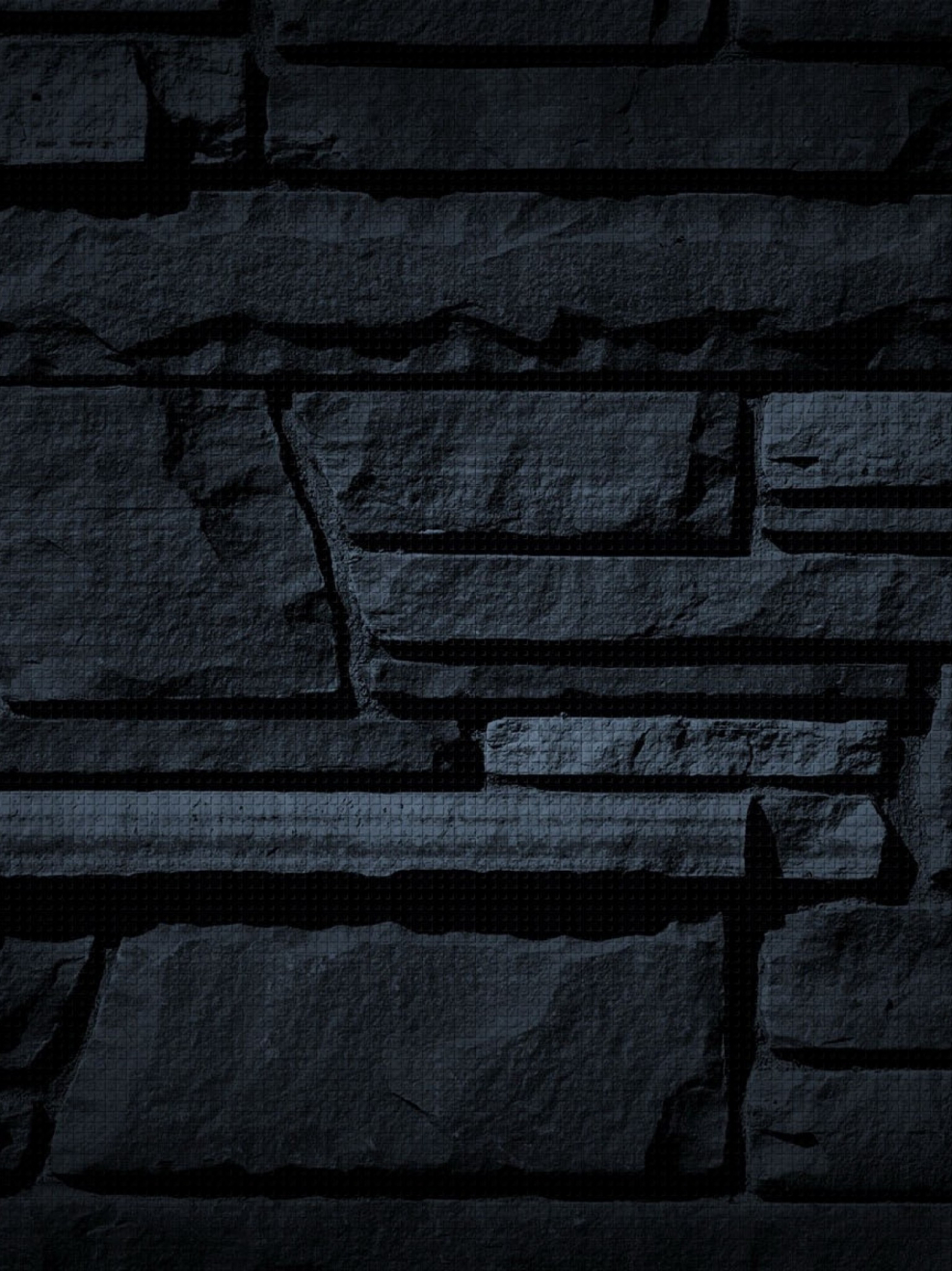 Обломок кирпича на черном фоне