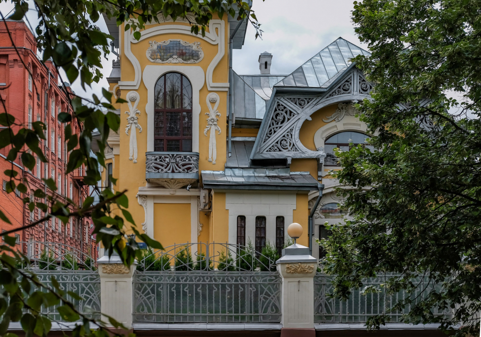 Особняк динга в Сокольниках