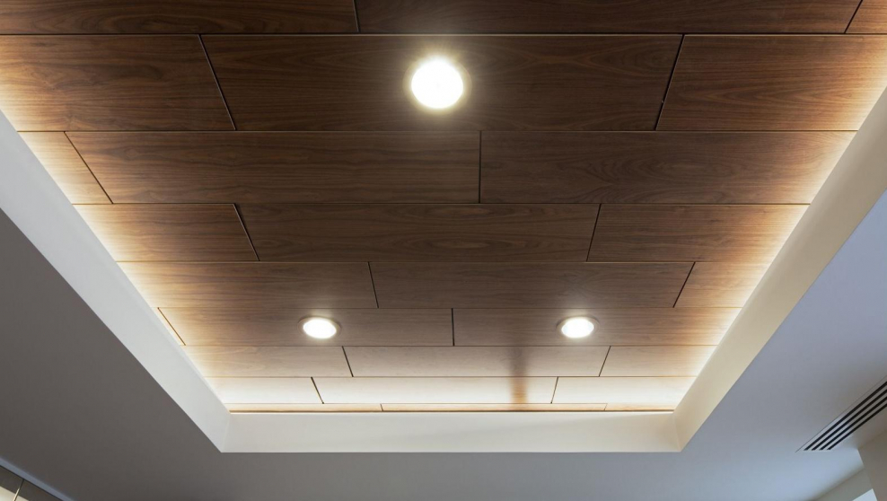 Потолочные панели из дерева