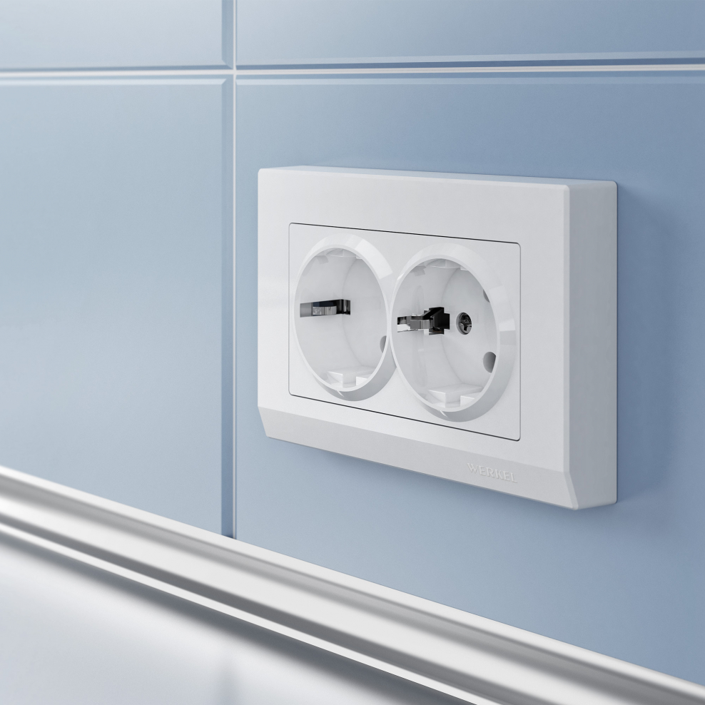 Wl01-SKG-02-ip20 розетка двойная р с заземлением белая