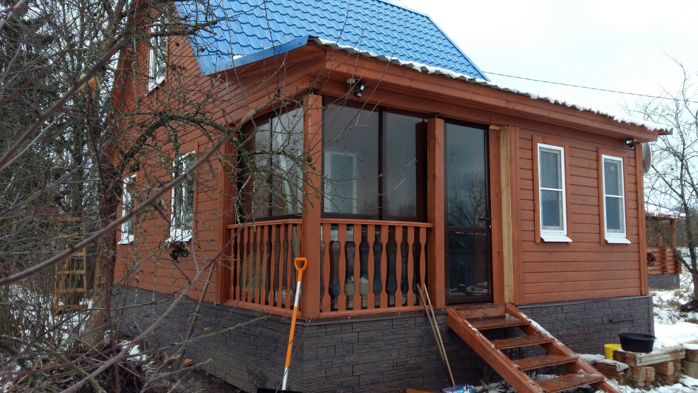 Открытая веранда с тамбуром