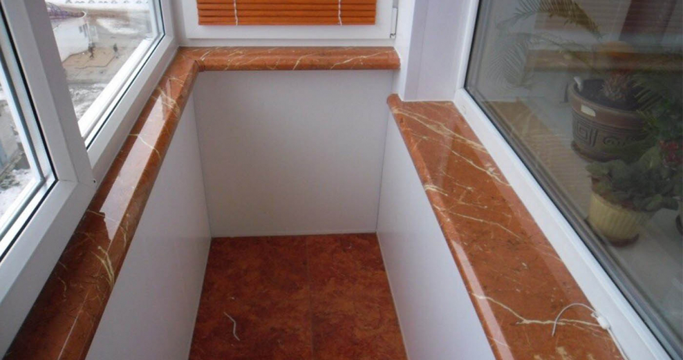 Балкон без внутренней отделки