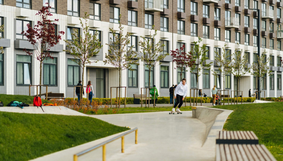 Школа Мещерский лес