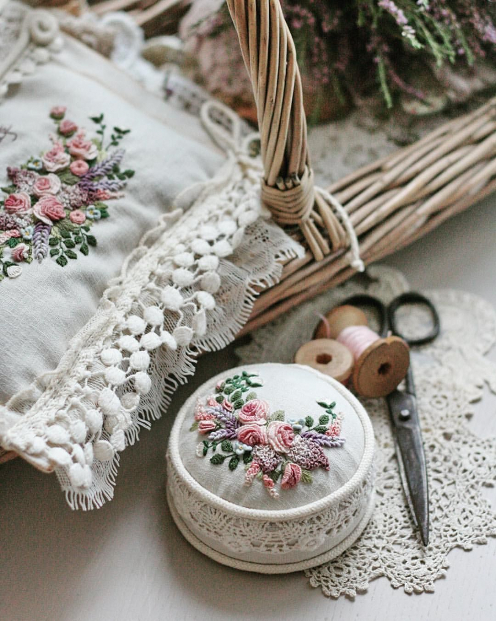 Надя Синкевич вышивка рококо