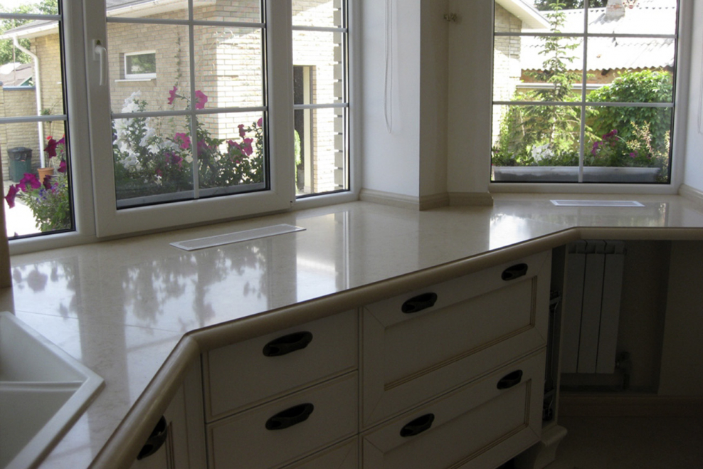 Подоконник из кварца 20мм