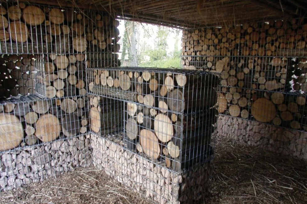 Габион из дерева