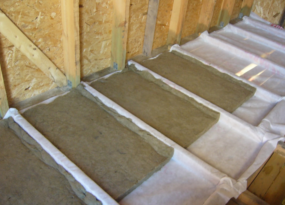 Изоспан а на черновой пол