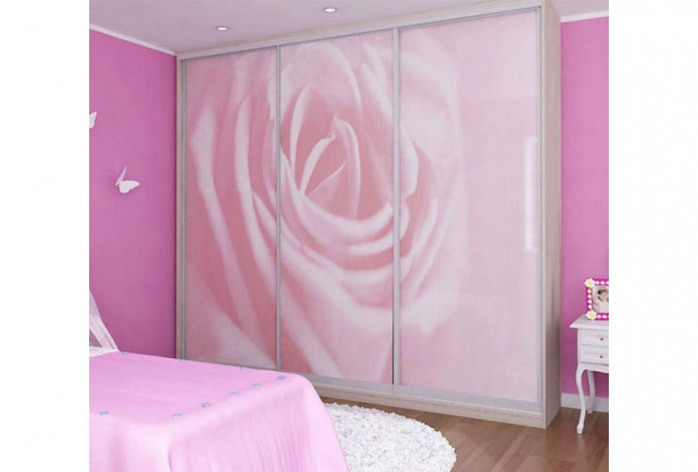 Розовая гардеробная