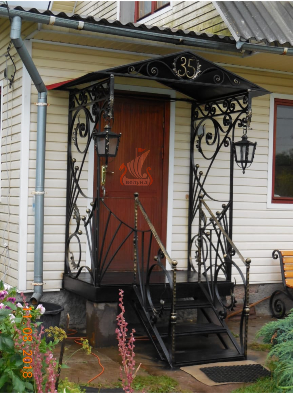 Кованое крыльцо