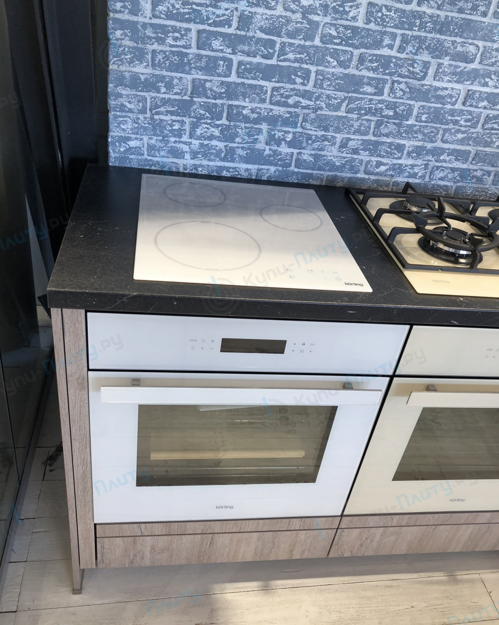 Индукционная варочная панель korting Hi 42031 BW