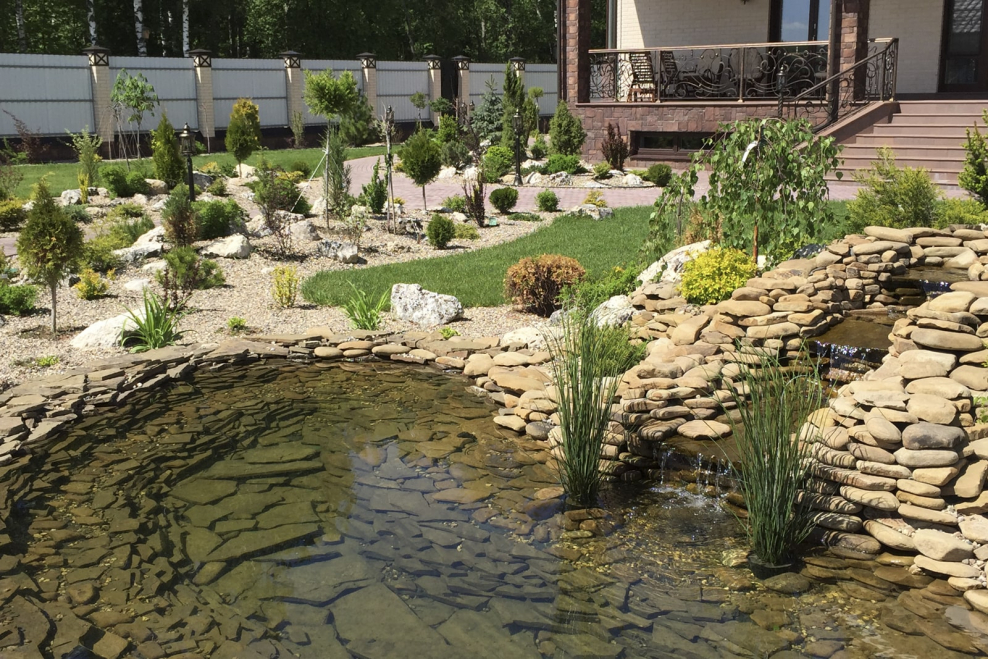 Водопад-фонтан Ручеек садовый