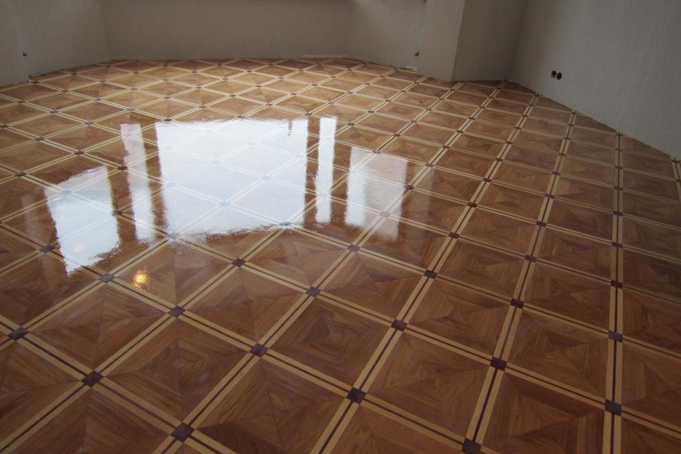 Паркет с поджигом