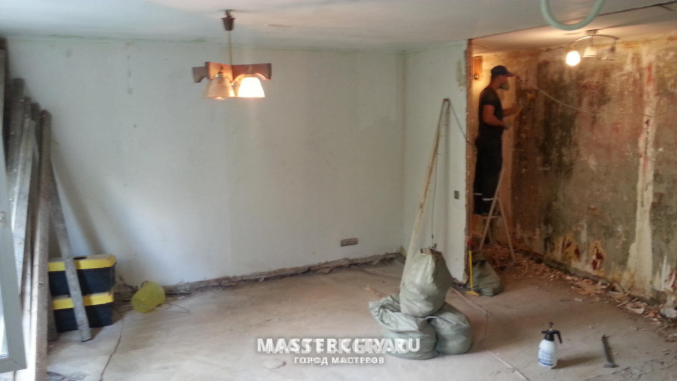 Демонтаж общежития