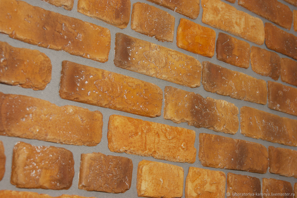 Камень кирпич состаренный