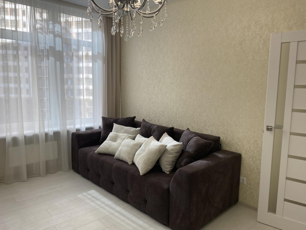 Светлая 2 Спутник 13 этаж квартира