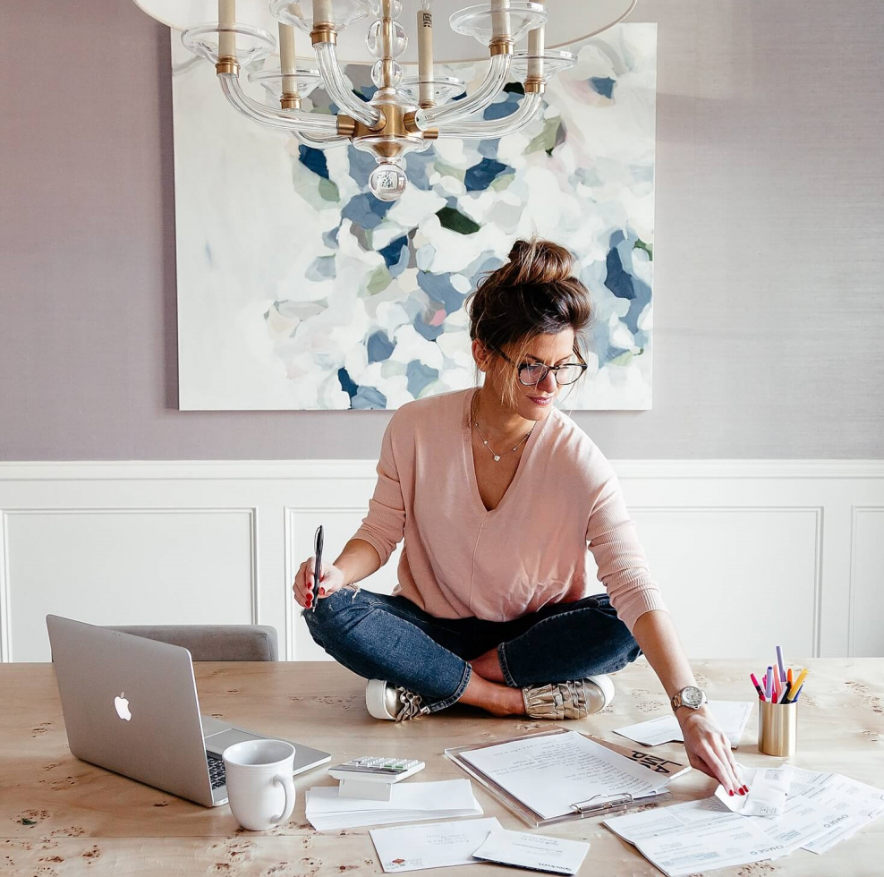 Девушка дизайнер