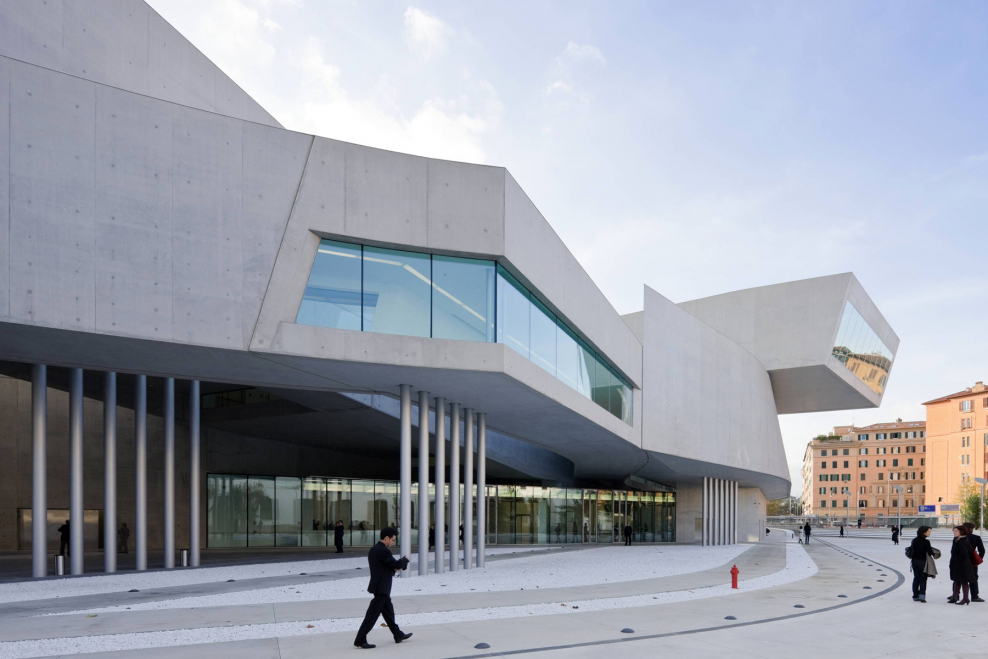 Национальный музей искусств XXI века / MAXXI , Рим, Италия