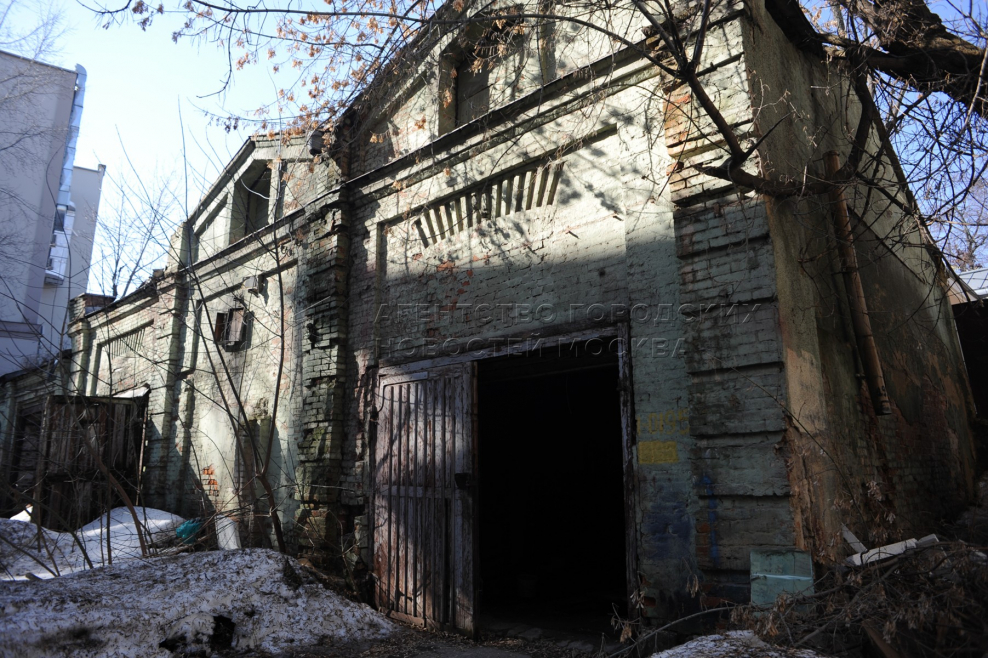 Дом купца Абрикосова в Потаповском переулке